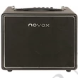 Kép 2/4 - Novox nPLAY Mobil akkumulátoros gitár kombó beépített MP3, USB / SD és Bluetooth vezeték nélküli mikrofonnal
