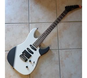 Uniwell J100 FW elektromos gitár