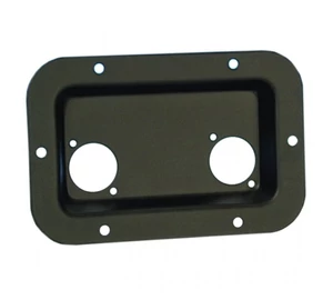 Adam Hall AH-8708BLK fekete, 136x90 mm/5 mm 2x XLR-D csatlakozó tálca