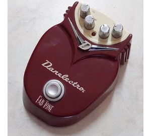 Danelectro DD-1 Fab Tone Distortion pedál (Használt cikkek)