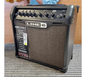 Line6 Spider Classic 15 modellező 1x8" 15W erősítő (Használt cikk)
