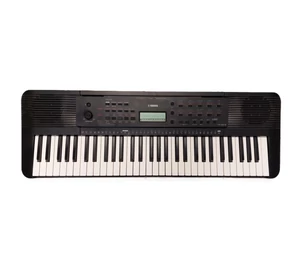 Yamaha PSR-E273 61 billentyűs szintetizátor (Használt cikk)