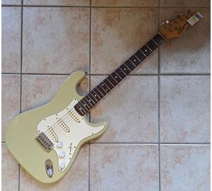 SX Stratocaster elektromos gitár (Használt cikkek)