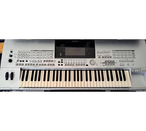Yamaha Tyros 1 szintetizátor (Használt cikkek)