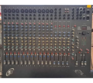 Proel XS 20A keverő (Használt cikkek)