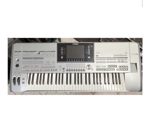 Yamaha Tyros 5 kísérő-automatikás 76 billentyűs szintetizátor (Használt cikk)