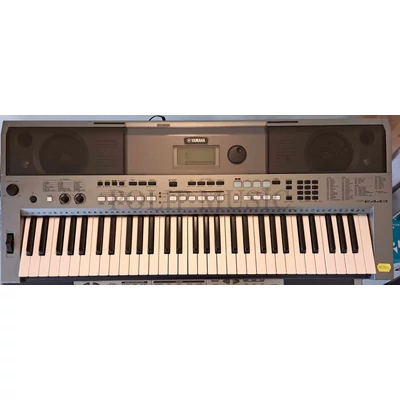 Yamaha PSR-E443 szintetizátor (Használt cikkek)