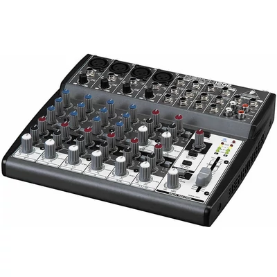 Behringer XENYX 1202 Analóg keverőpult