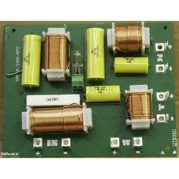 SPF8-3400,3 utas profi 8R, 400W, 1kHz/6kHz, 12dB hangváltó