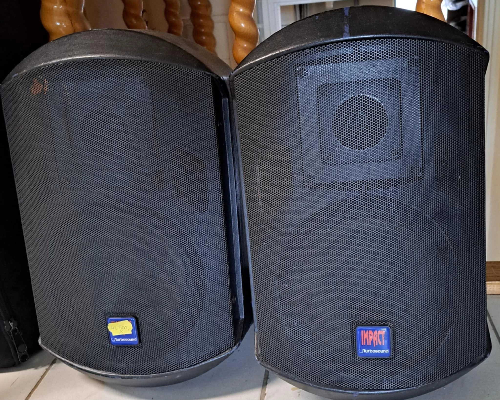 Turbosound Impact 80 passzív hangfal (Használt cikkek)