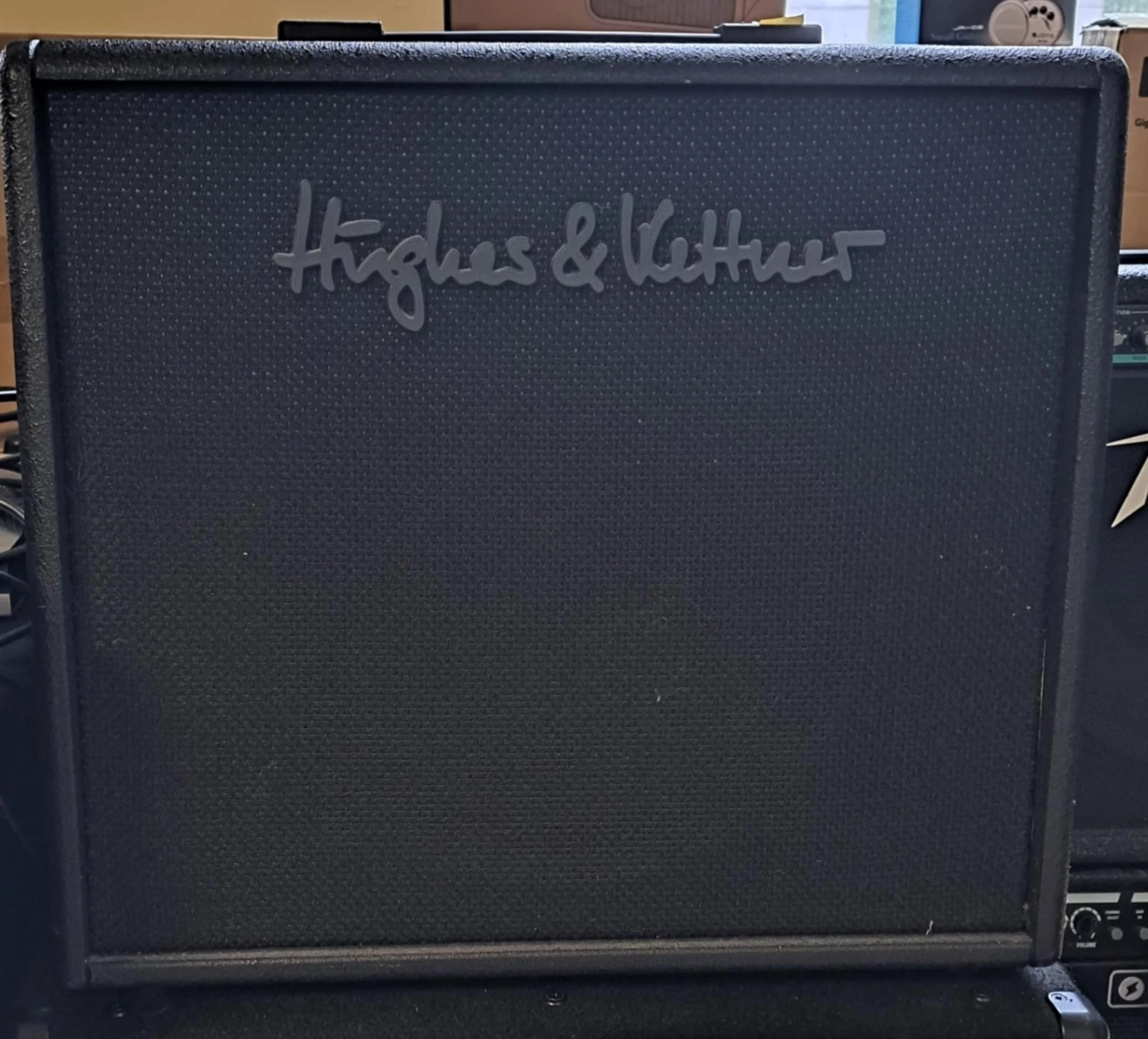 Hughes&Kettner Edition1 gitár kombó (Használt cikkek)