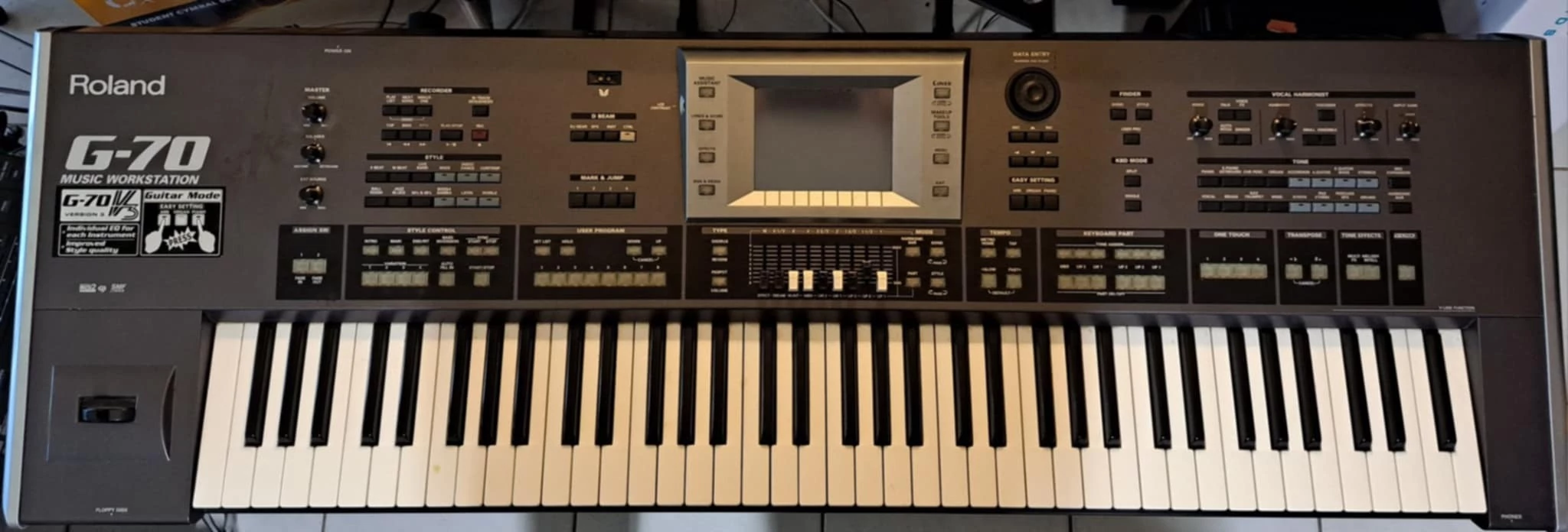 Roland G-70  szintetizátor (Használt cikkek)