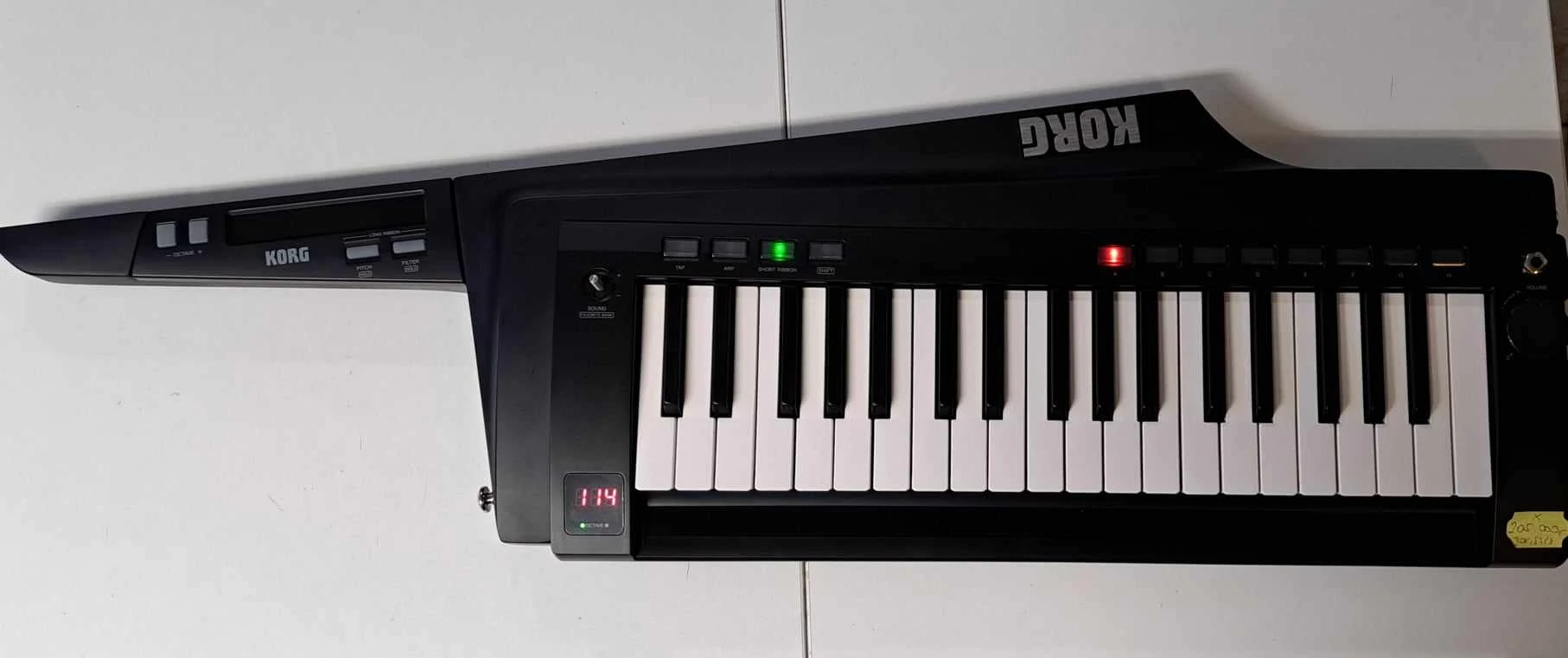 Korg K100S2  szintetizátor/keytar (Használt cikkek)