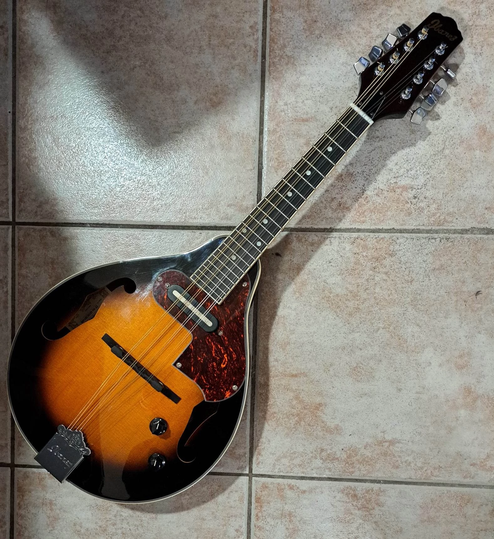 Ibanez M510E-BS elektroakusztikus mandolin (Használt cikkek)