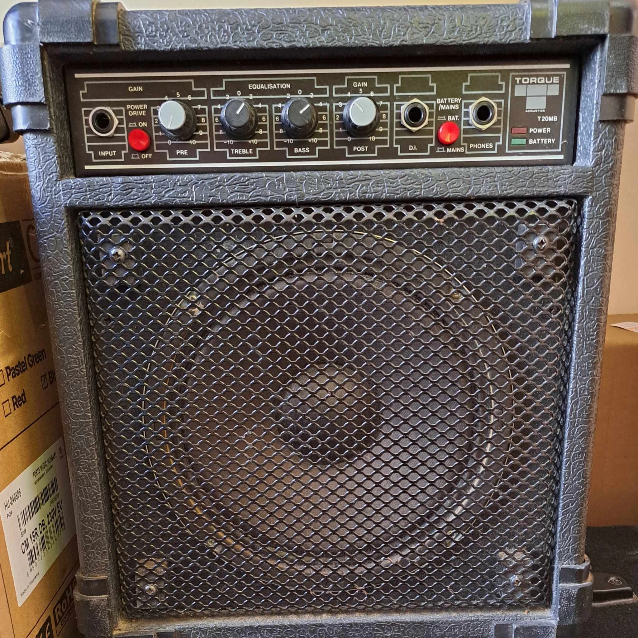 Torque T20MB basszusgitár erősítő (Használt cikkek)